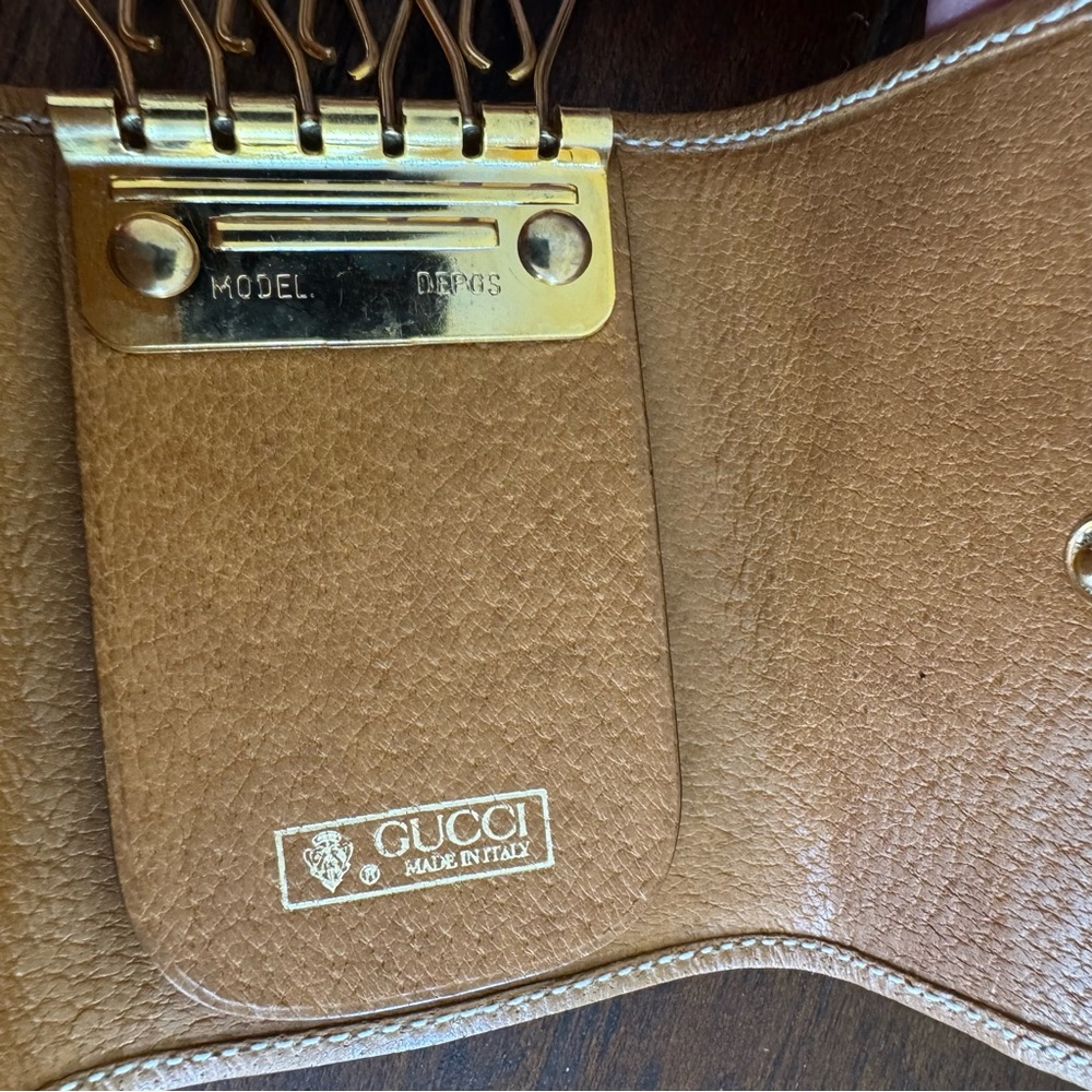 Gucci GG Monogram Key Holder w/Box - Picture 11 of 15